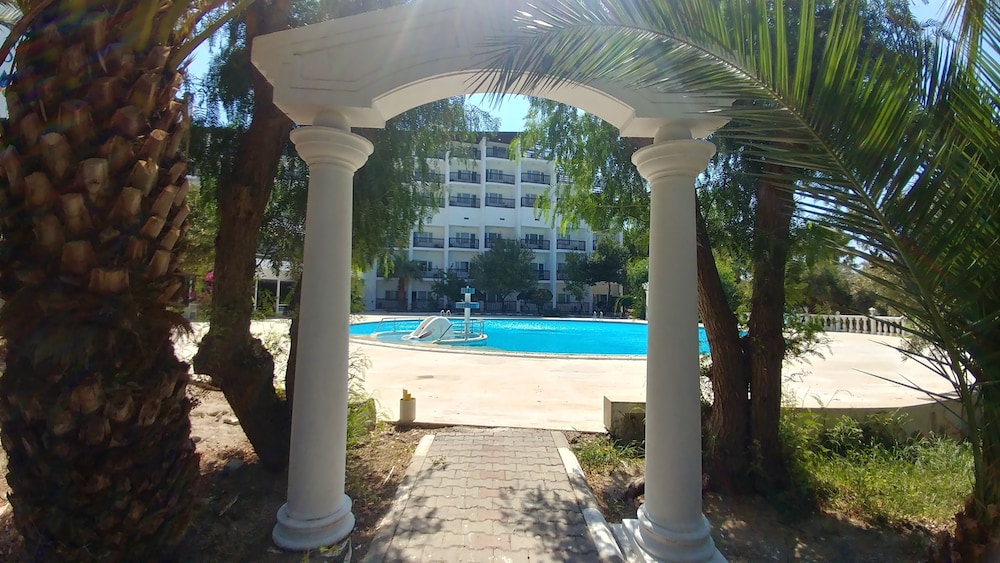 Kerasus Resort Hotel Rezervasyon