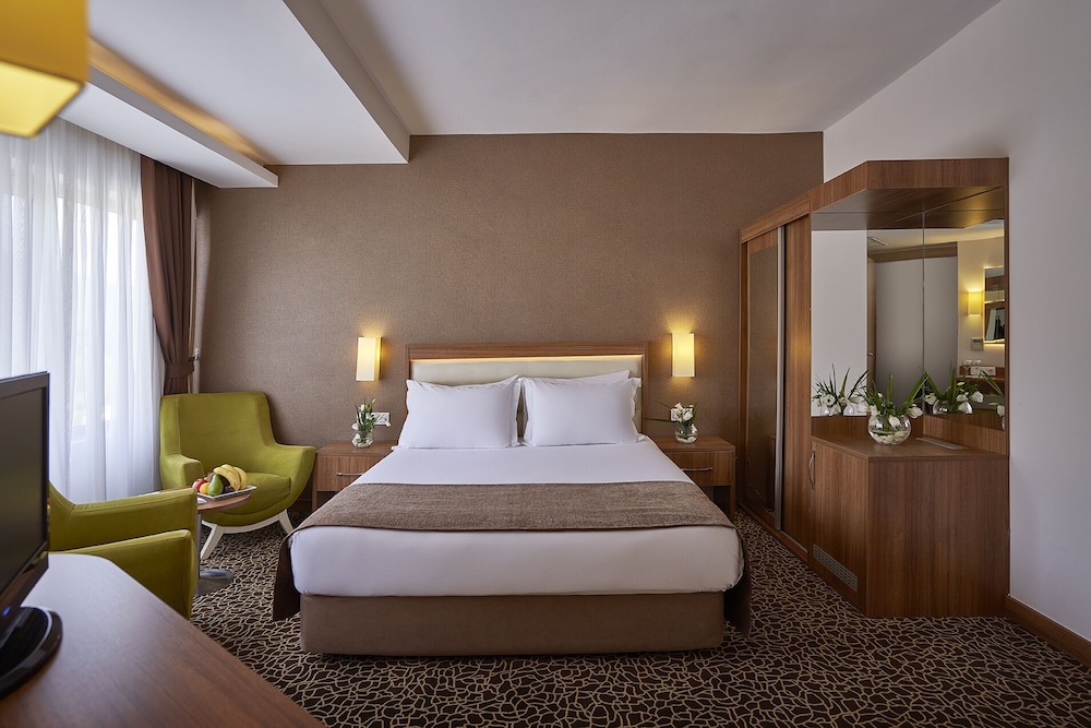Richmond Ephesus Resort Rezervasyon
