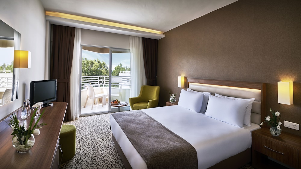 Richmond Ephesus Resort Rezervasyon