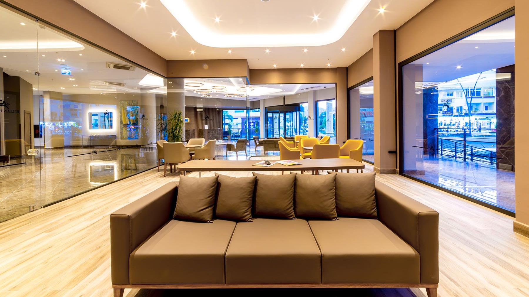 Ada Julian Hotel Marmaris Rezervasyon