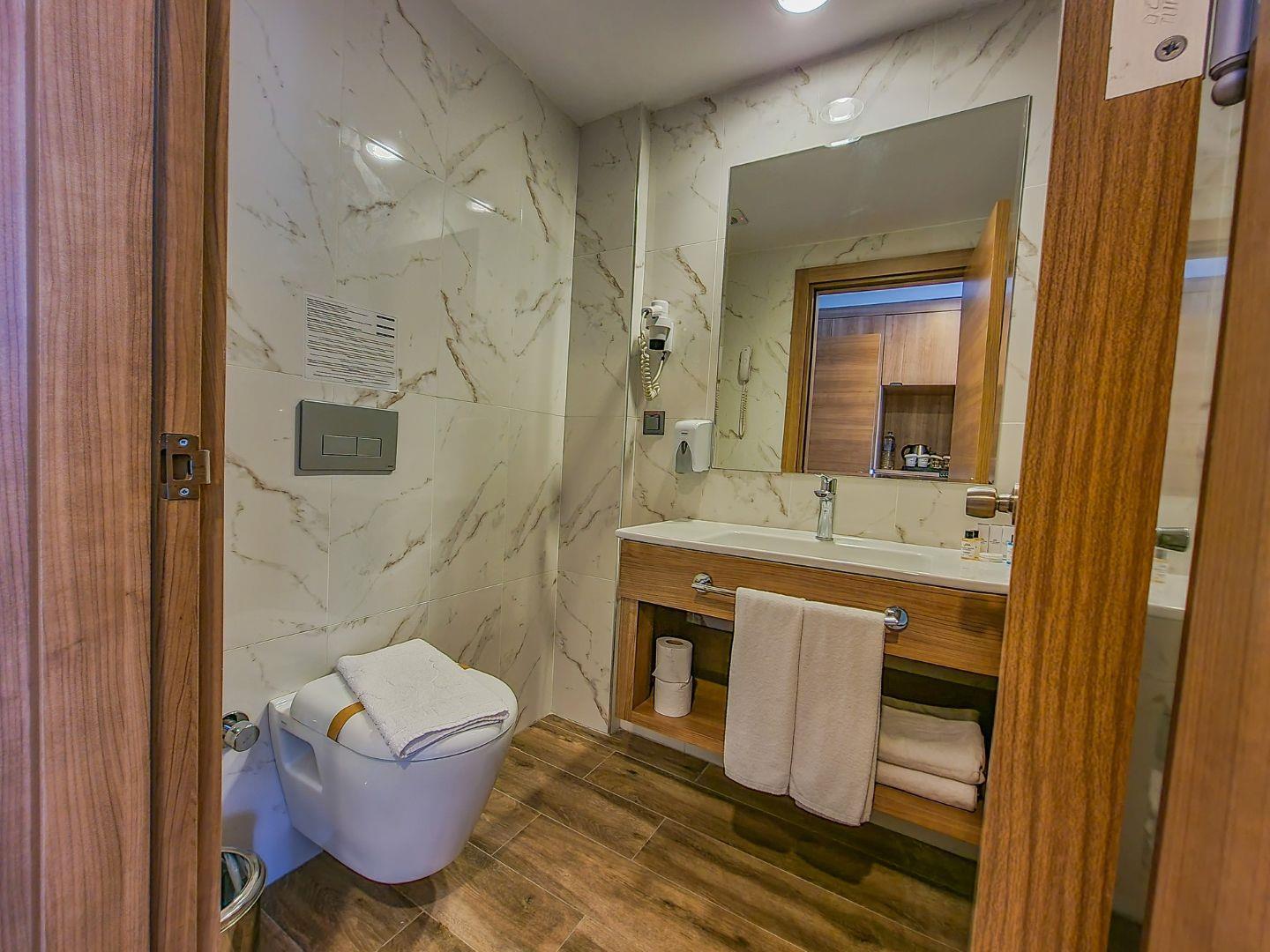 Ada Julian Hotel Marmaris Rezervasyon