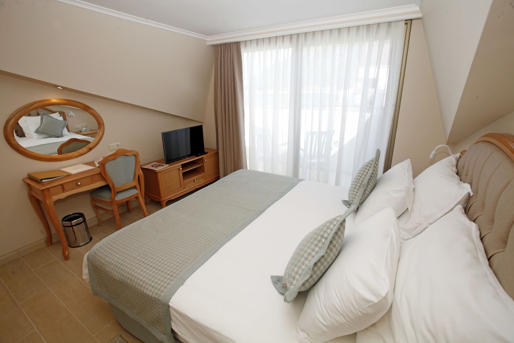 Hotel Aqua Rezervasyon