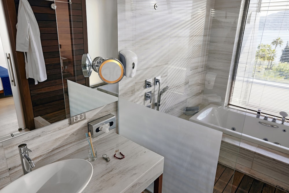 TUI BLUE Grand Azur Rezervasyon