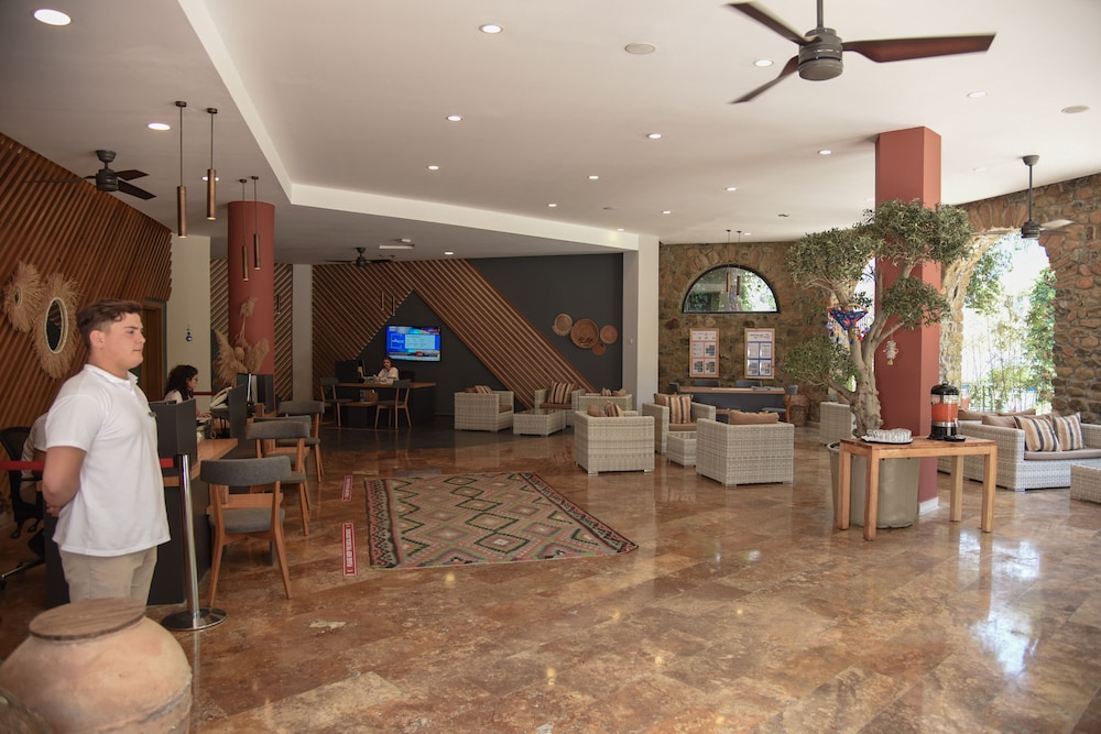 Marmaris Bay Resort Rezervasyon