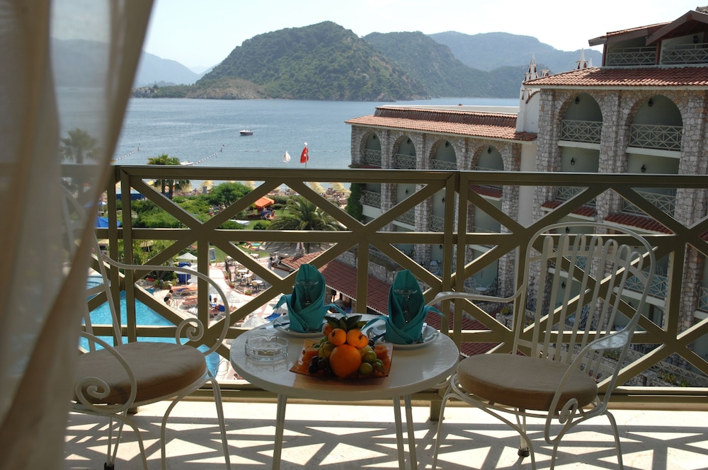 MARTI La Perla Rezervasyon