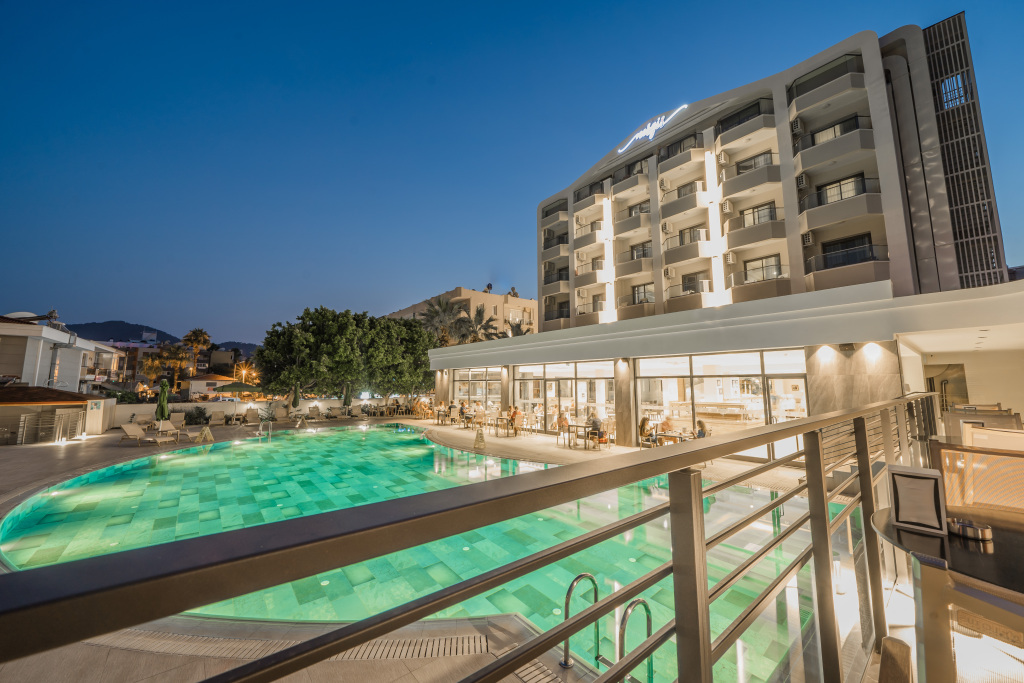 Premier Nergis Beach Hotel Rezervasyon