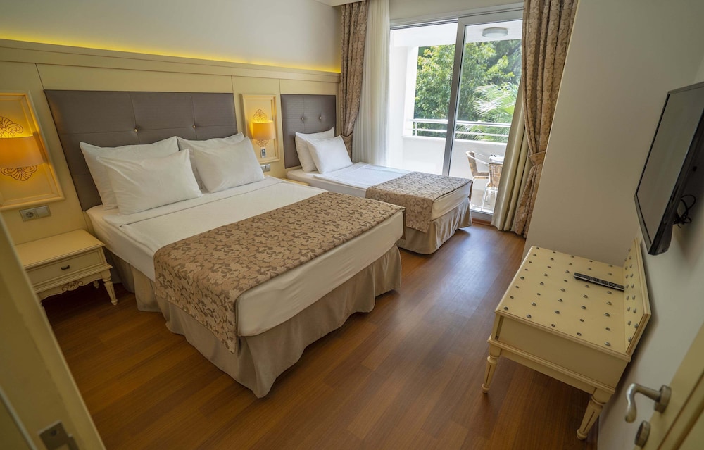 Turunç Resort Rezervasyon