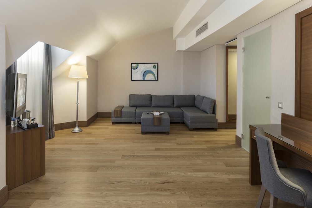 Holiday Inn Istanbul - Old City Rezervasyon