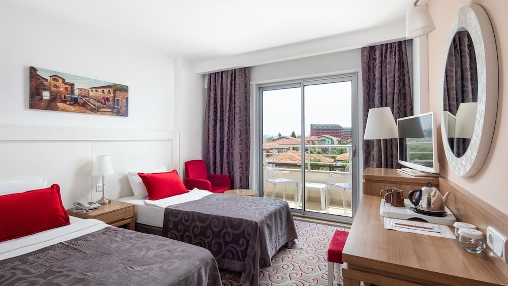 Galeri Resort Hotel Rezervasyon