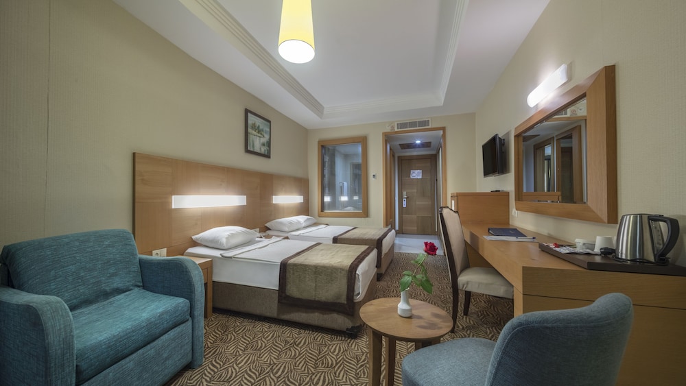 Saphir Hotel & Villas Rezervasyon