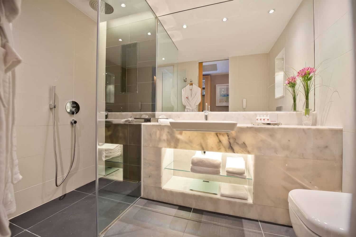 Akra Antalya Rezervasyon