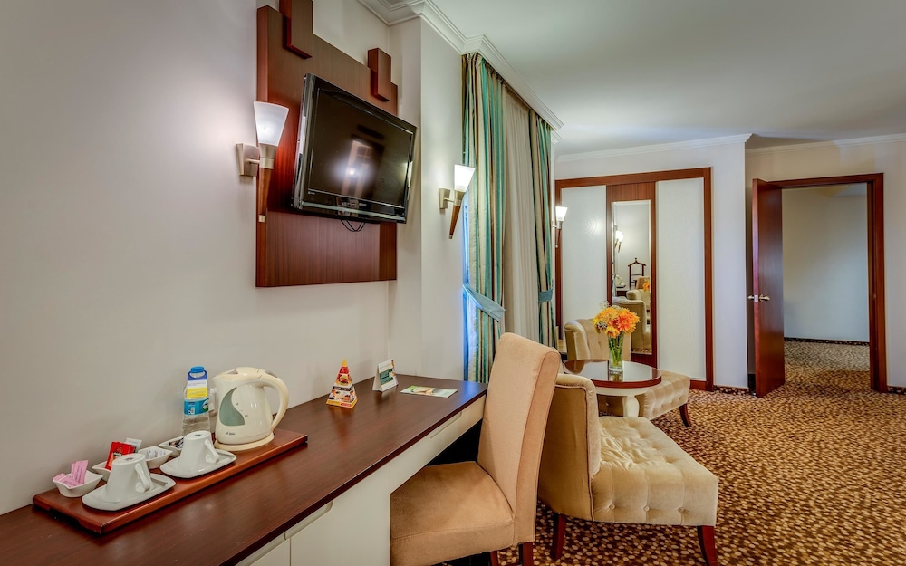 Best Western Plus Khan Hotel Rezervasyon