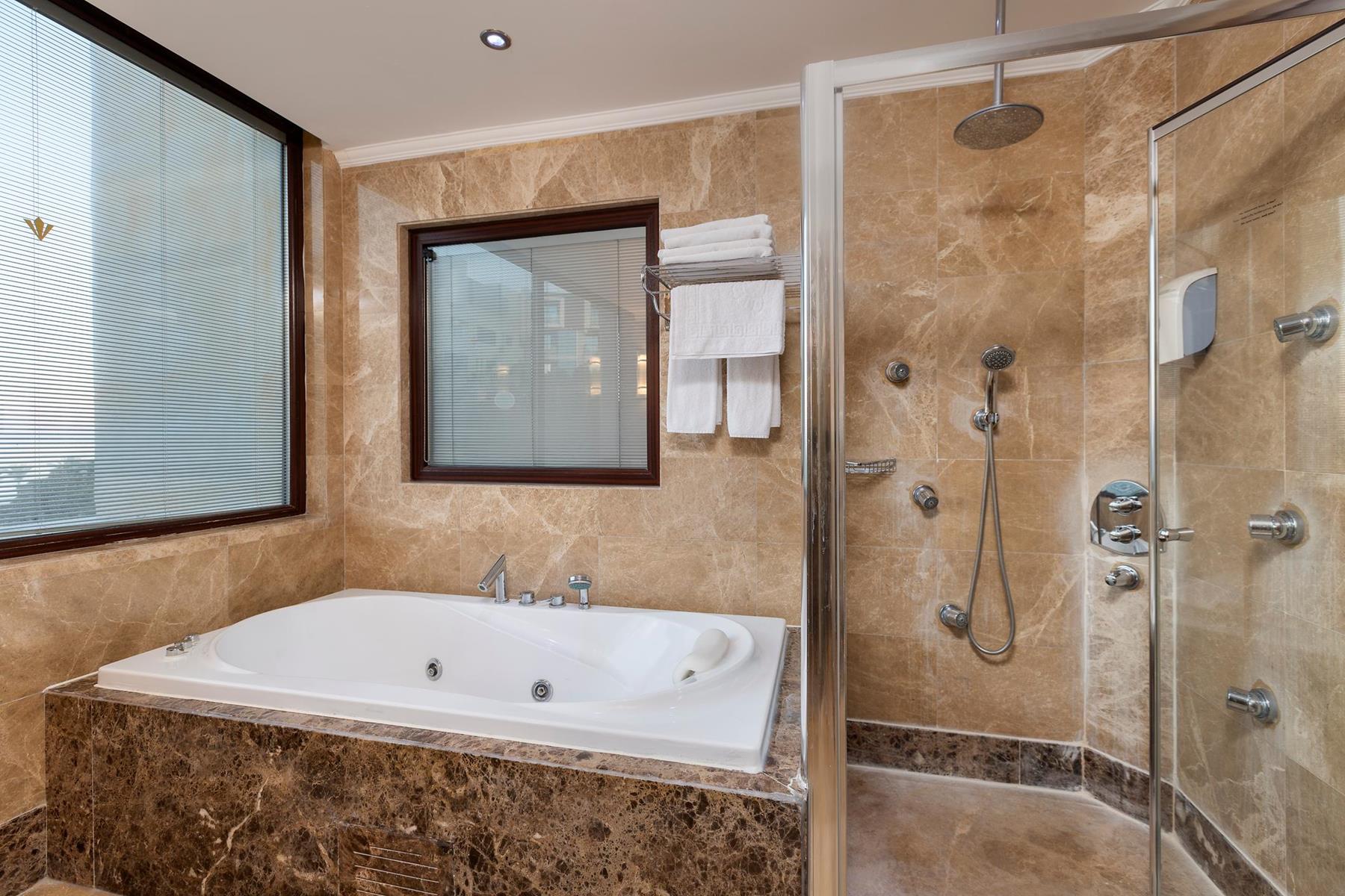 Rixos Park Belek - The Land of Legends Access Rezervasyon