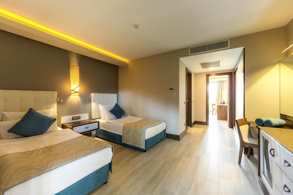 TUI MAGIC LIFE Masmavi Rezervasyon