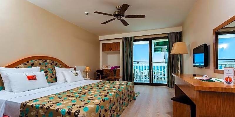 Hotel Defne Star Rezervasyon