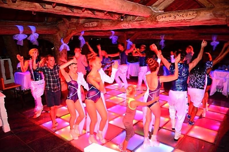 Hotel Defne Star Rezervasyon