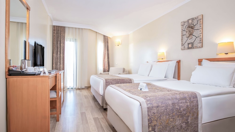 Miramare Queen Hotel Rezervasyon