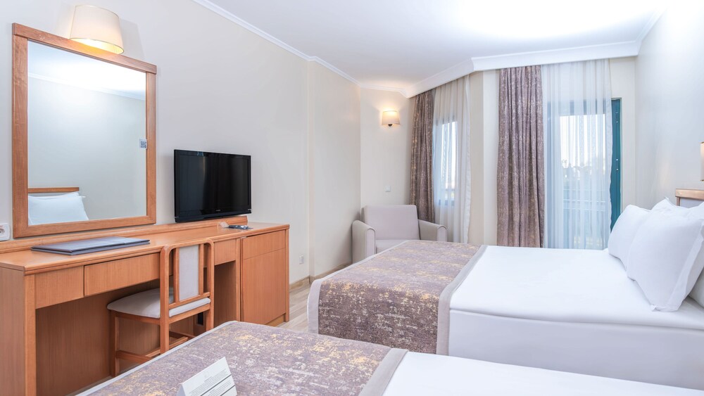 Miramare Queen Hotel Rezervasyon