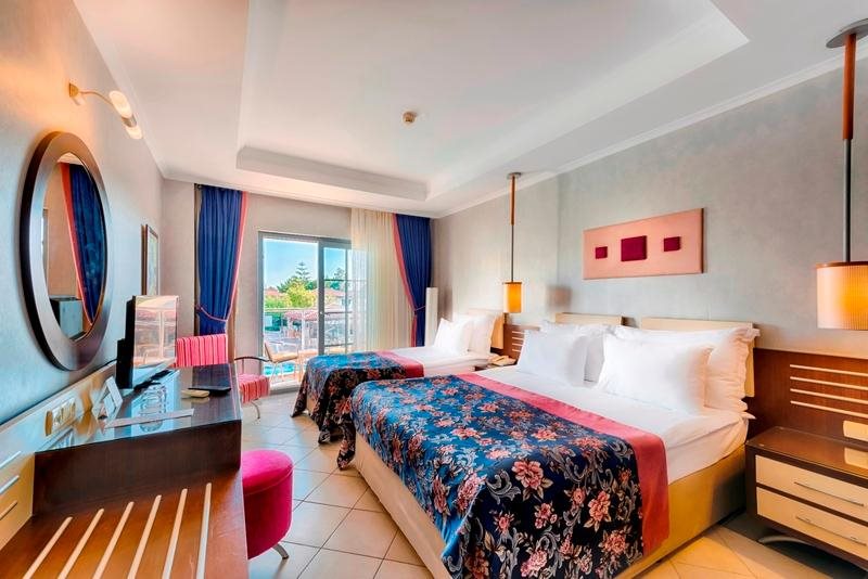 Club Nena Rezervasyon