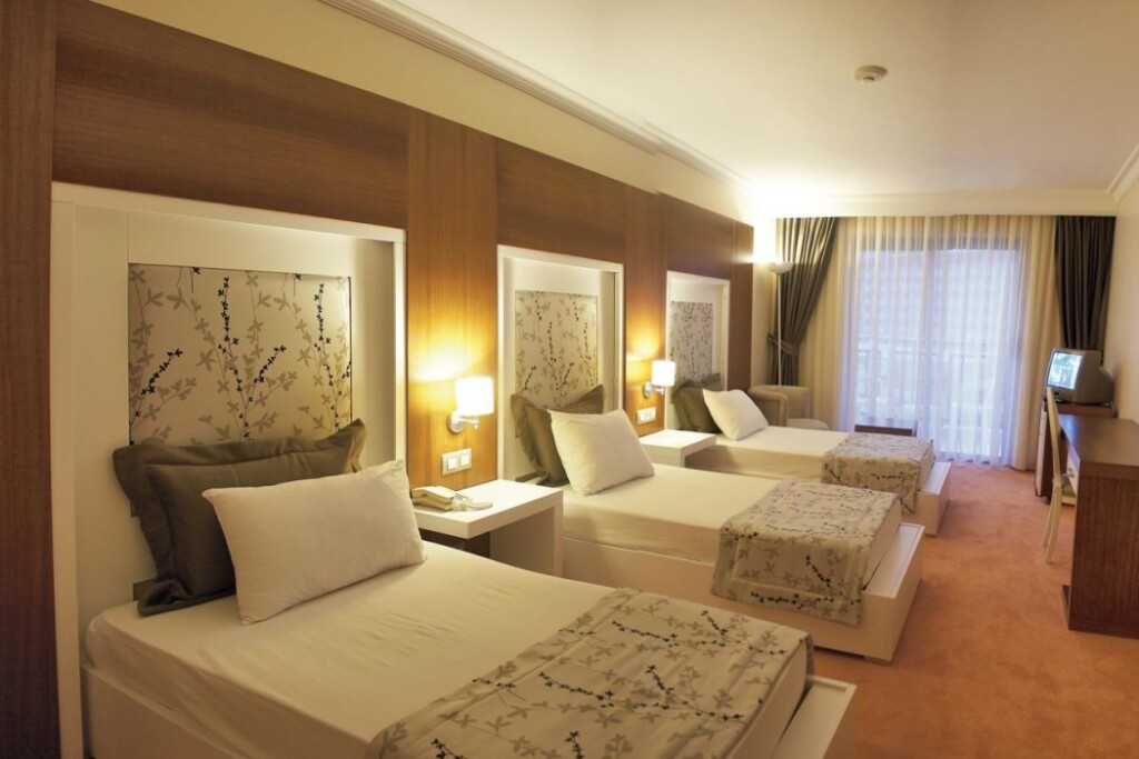 Sentinus Beach Hotel Rezervasyon