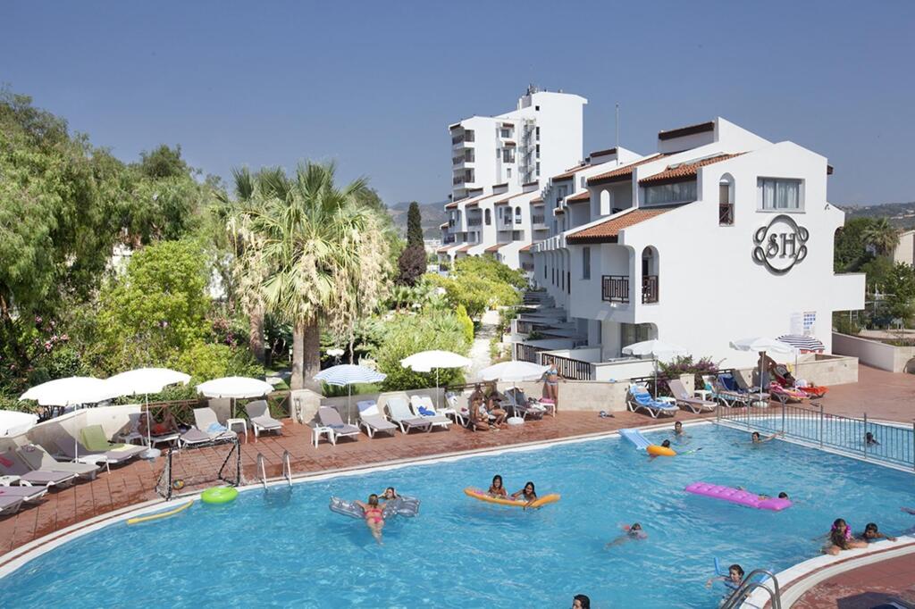 Sentinus Beach Hotel Rezervasyon
