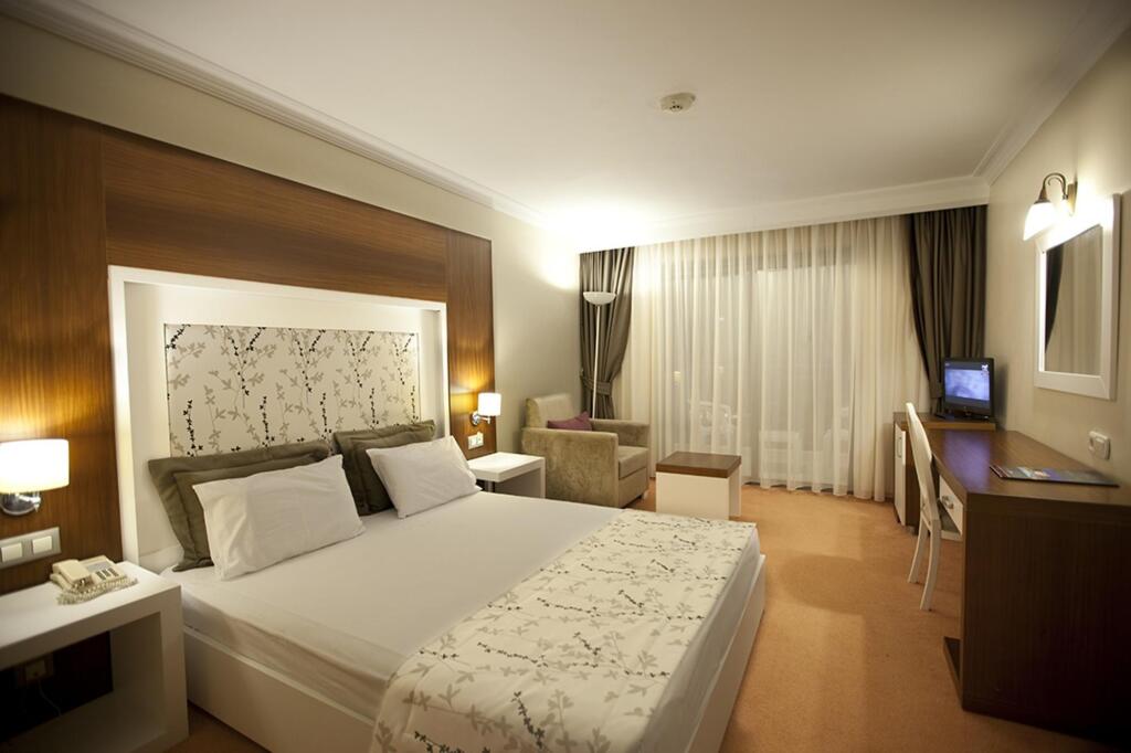 Sentinus Beach Hotel Rezervasyon