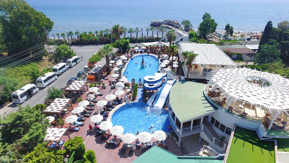 Golden Beach Resort & Spa Rezervasyon