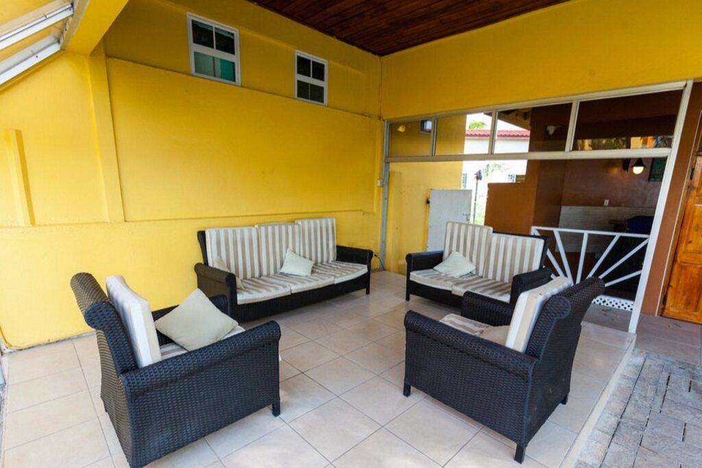 Tropical Beach Hotel Rezervasyon