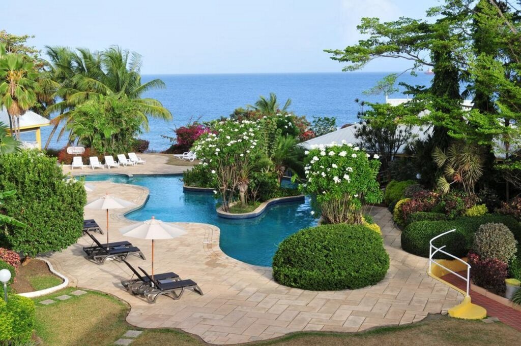 Tropical Beach Hotel Rezervasyon