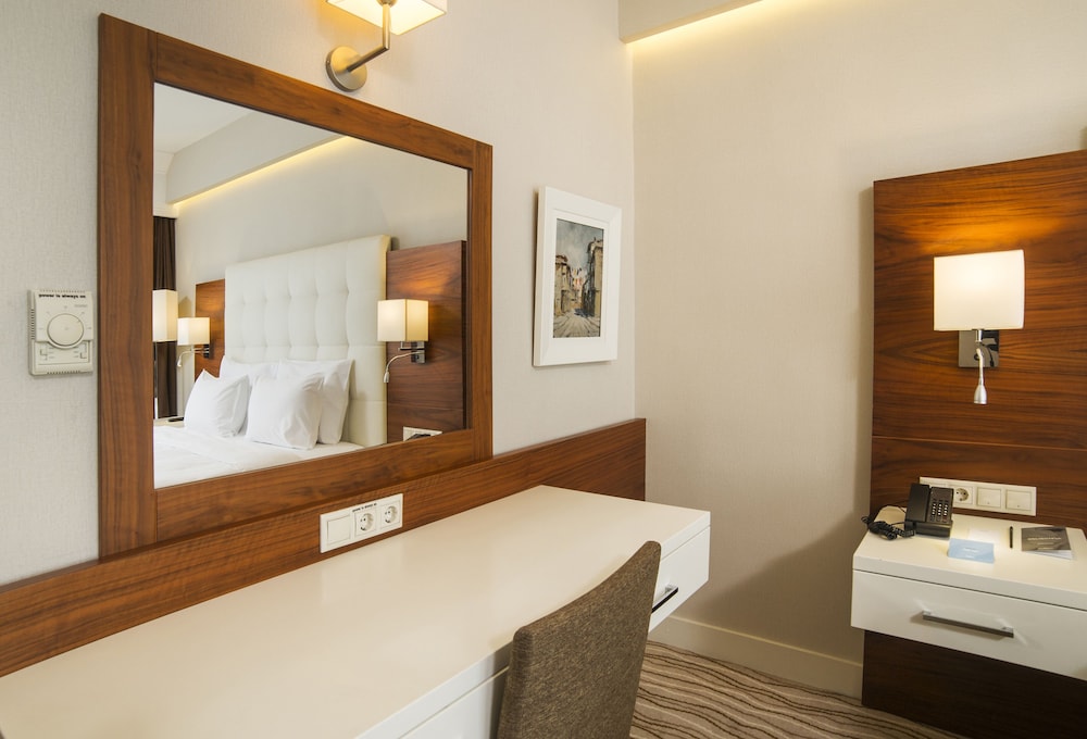 Radisson Hotel President Old Town Istanbul Rezervasyon