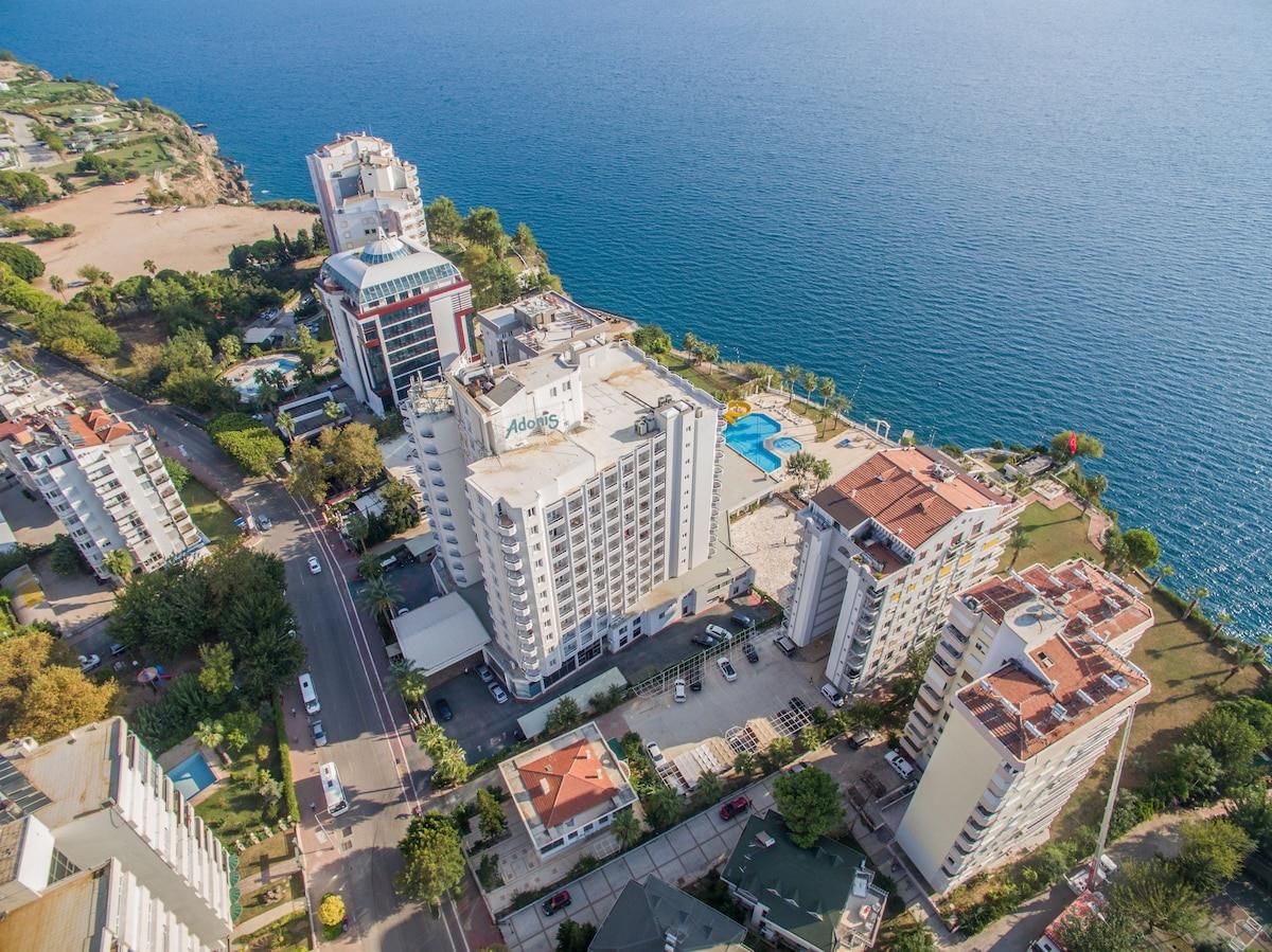 Adonis Hotel Rezervasyon
