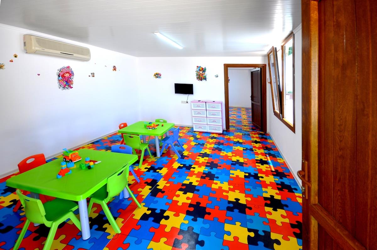 Adonis Hotel Rezervasyon