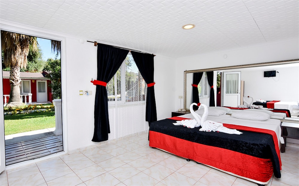 Altinkum Bungalow Hotel Rezervasyon