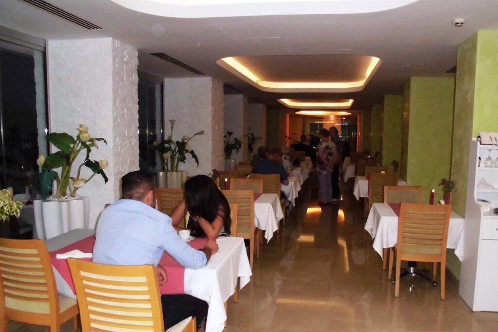 Hotel Marbella Rezervasyon