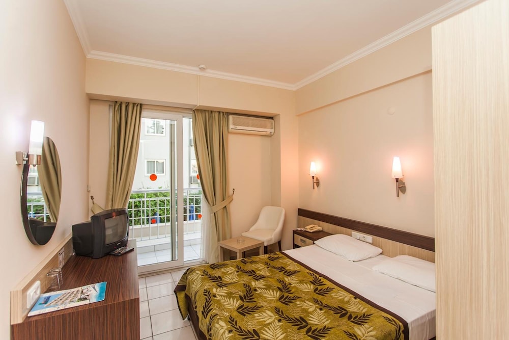 Kleopatra Melissa Hotel Rezervasyon