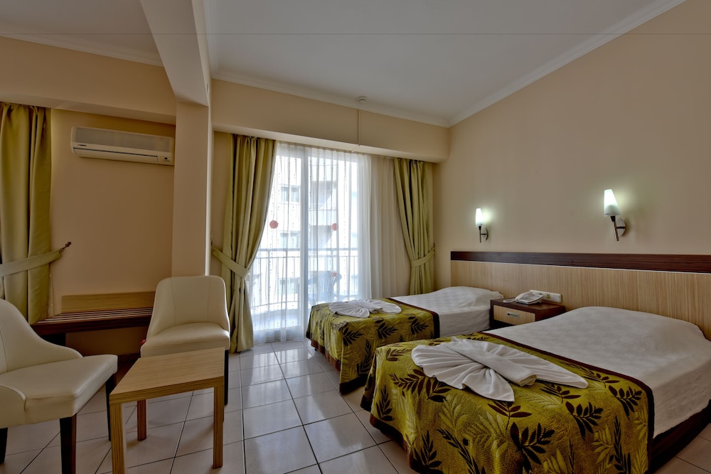 Kleopatra Melissa Hotel Rezervasyon