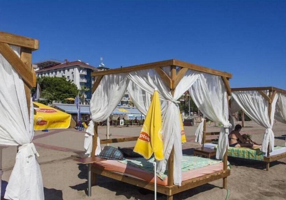 Kleopatra Melissa Hotel Rezervasyon