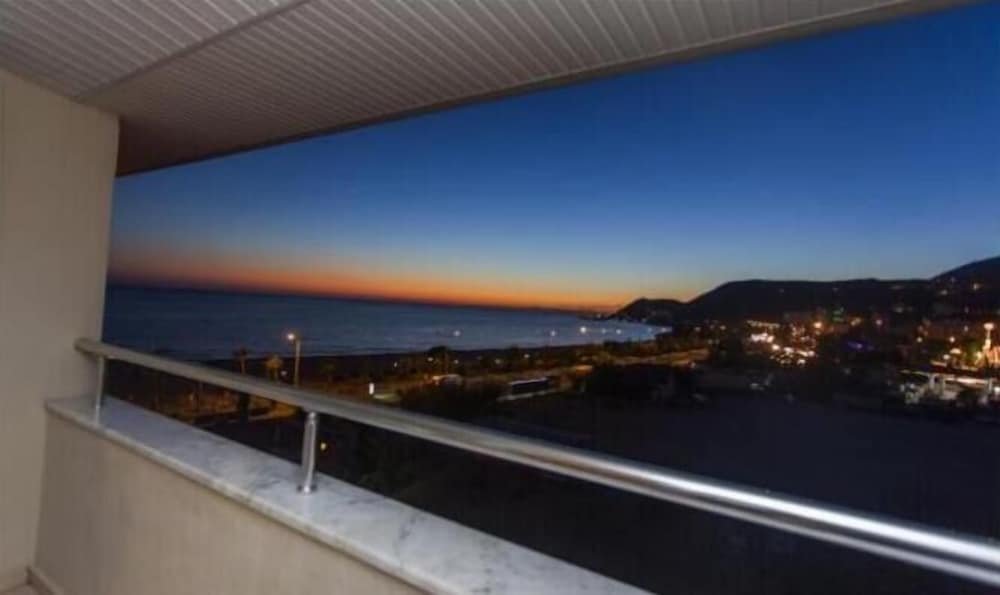 Kleopatra Melissa Hotel Rezervasyon