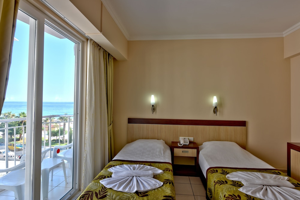 Kleopatra Melissa Hotel Rezervasyon