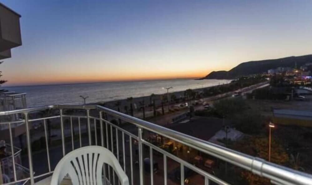 Kleopatra Melissa Hotel Rezervasyon