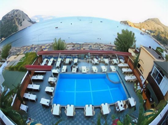 Özcan Beach Hotel Rezervasyon