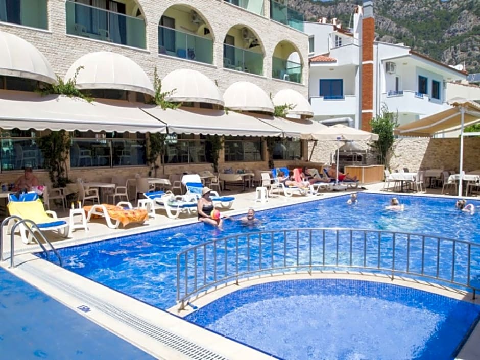 Özcan Beach Hotel Rezervasyon