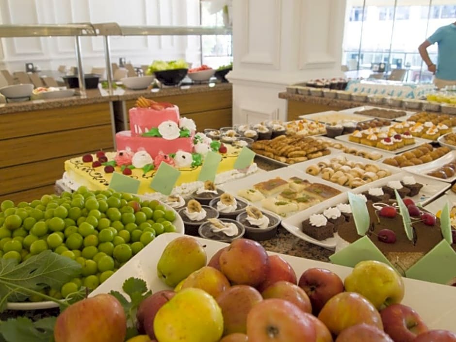 Özcan Beach Hotel Rezervasyon