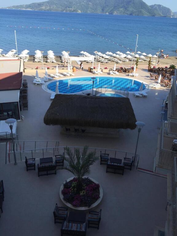 Pasa Beach Hotel Rezervasyon