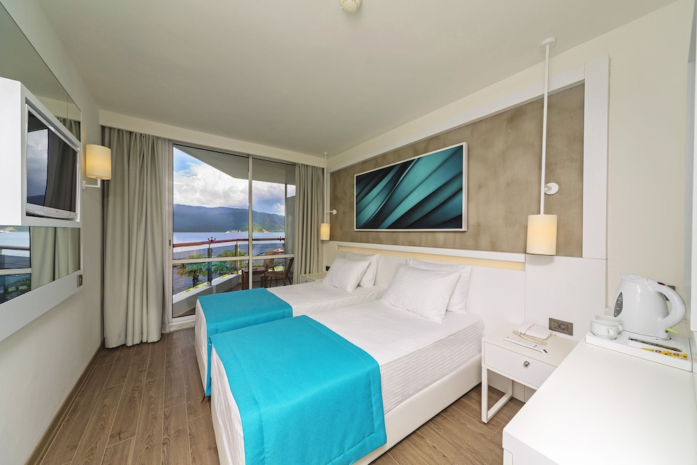 Poseidon Hotel Rezervasyon