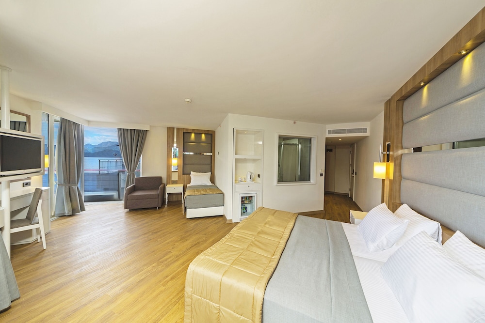 Poseidon Hotel Rezervasyon