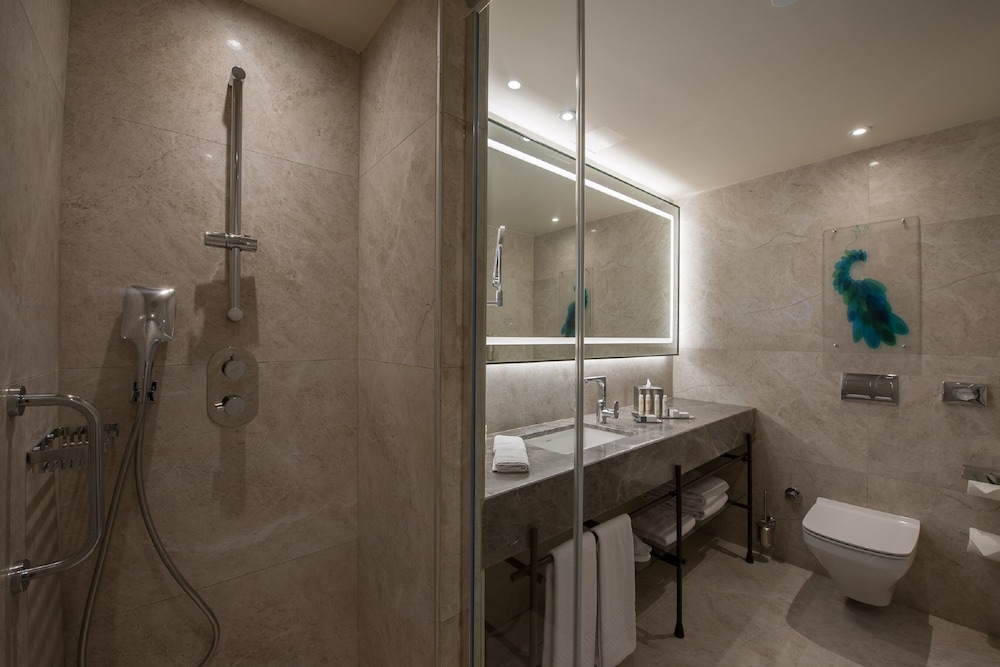 Doubletree by Hilton Istanbul Sirkeci Rezervasyon