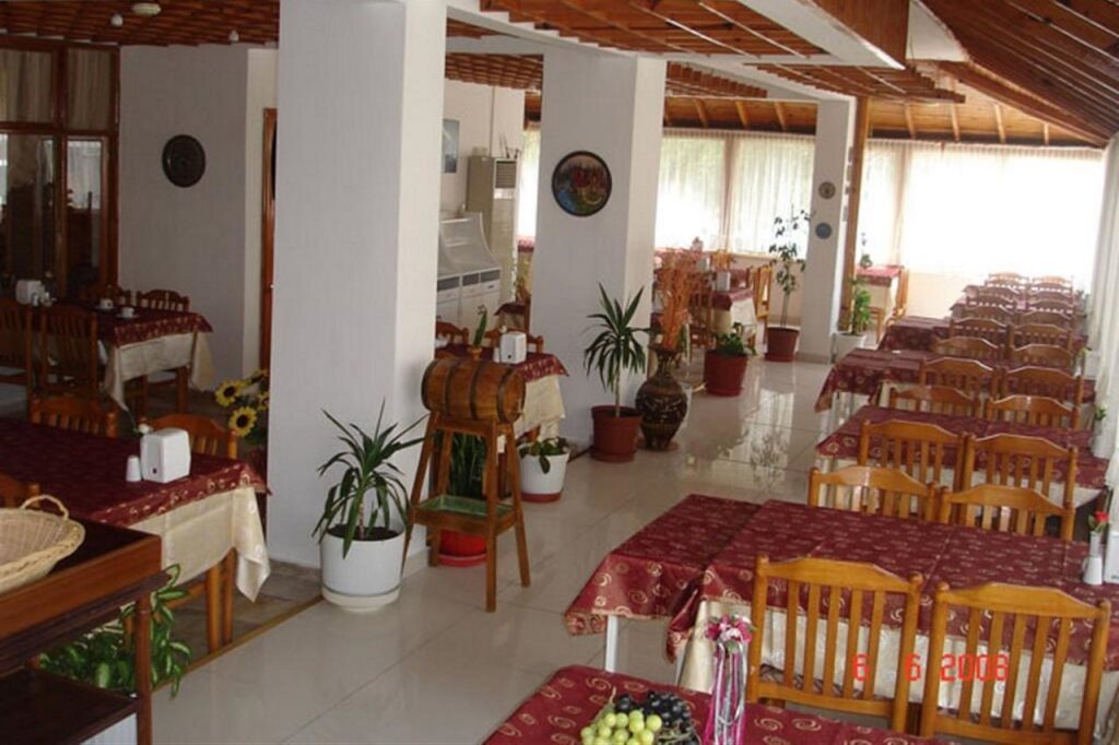 Hotel Saadet Rezervasyon