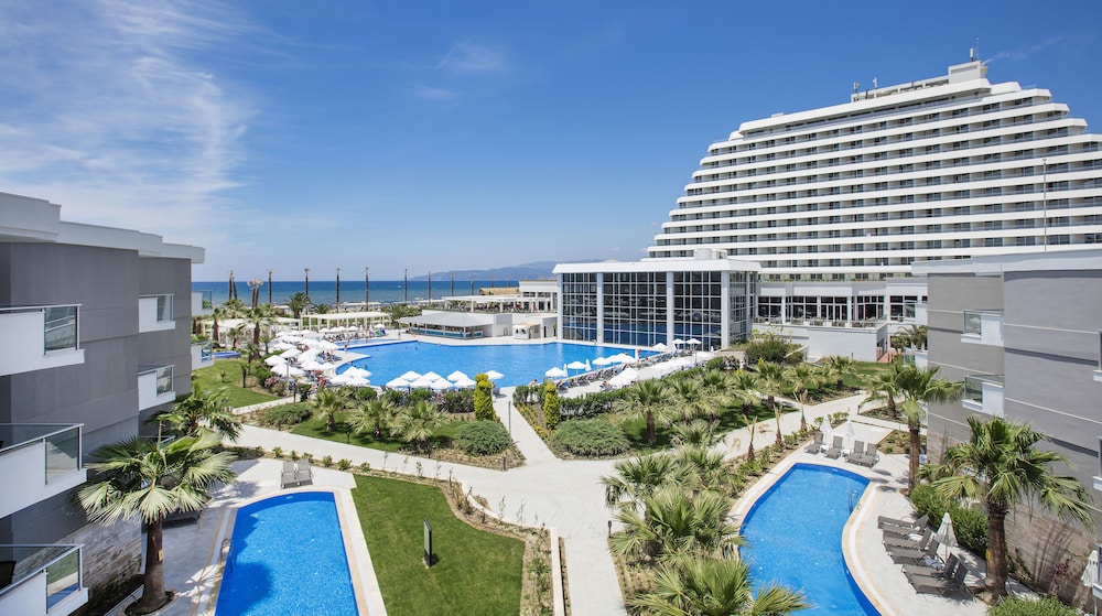 Palm Wings Ephesus Beach Resort Rezervasyon