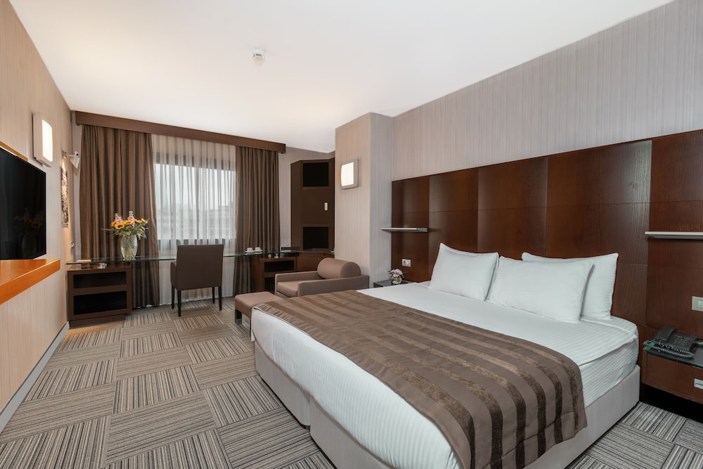 Point Hotel Taksim Rezervasyon